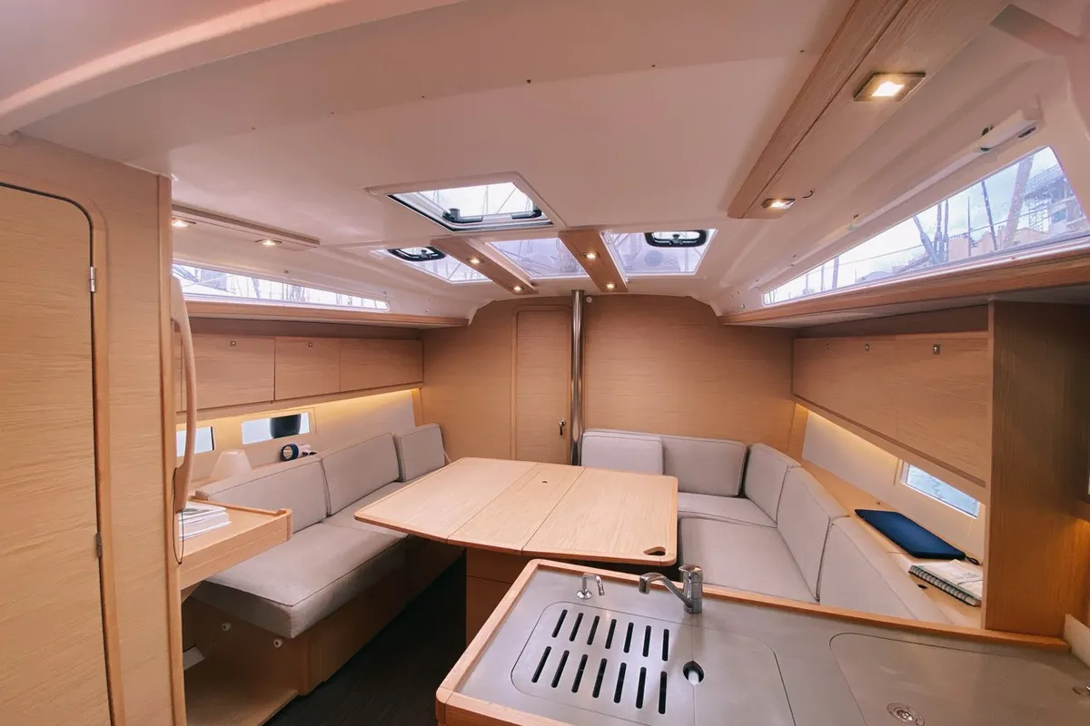 Salon of Nafrayou, a Dufour 390 GL sailboat at Marseille, France