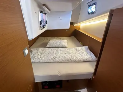 Cabin on Princess Tia, a Jeanneau Sun Odyssey 380 sailboat at Punat, Croatia