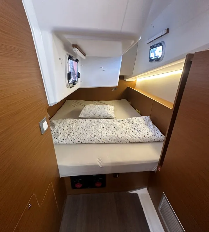 Cabin on Princess Tia, a Jeanneau Sun Odyssey 380 sailboat at Punat, Croatia