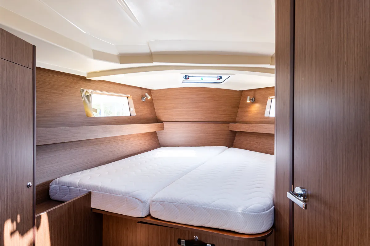 Cabin on Argyroula, a Beneteau Oceanis 41.1 sailboat at Lefkada, Greece
