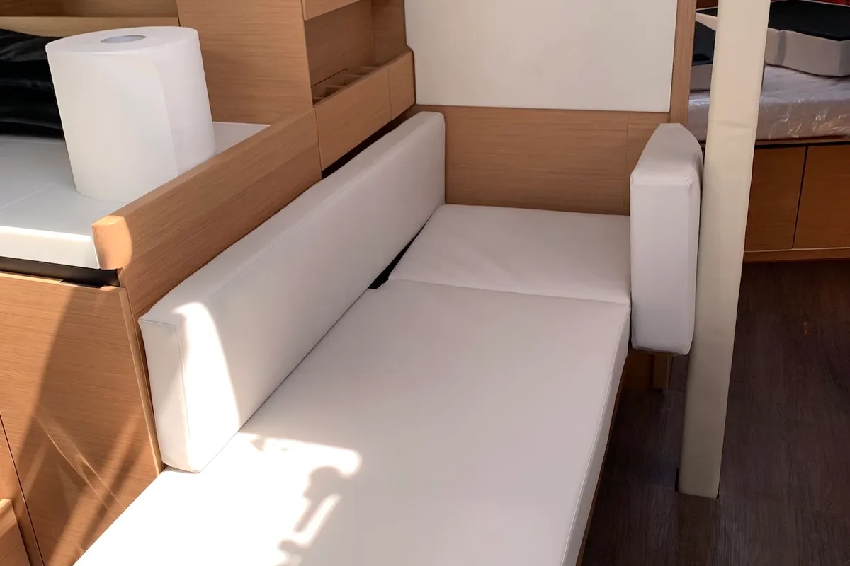 Salon of Bella, a Jeanneau Sun Odyssey 410 sailboat at Piombino, Italy