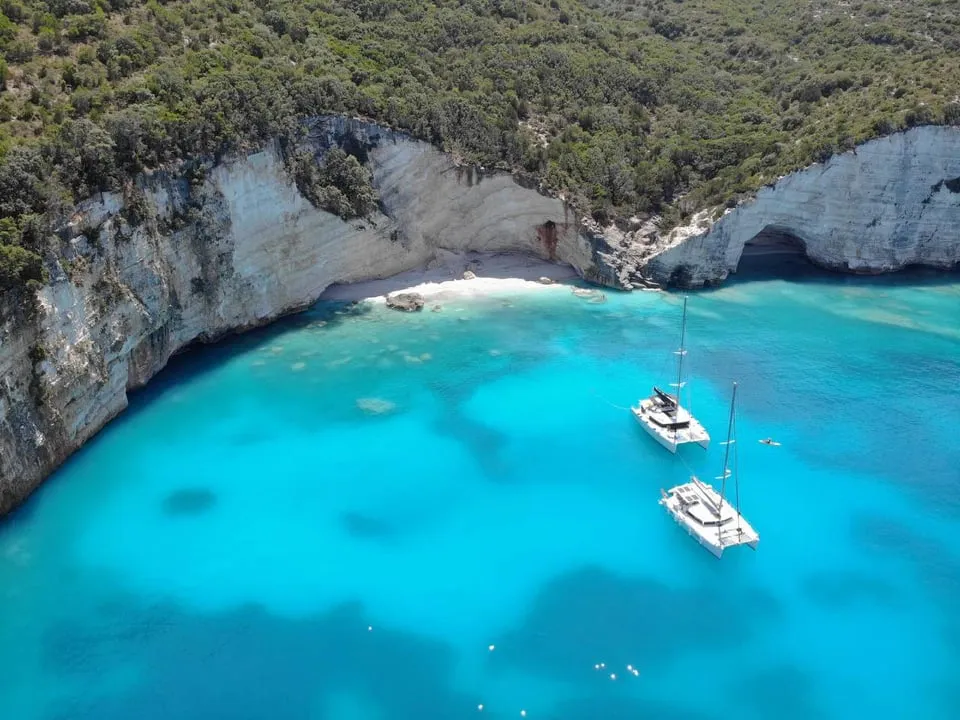 Exterior view of Atlantis, a Lagoon 620 catamaran at Lavrion, Greece