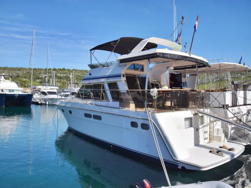 Exterior view of Grazia, a Yaretti 1570 motorboat at Primošten, Croatia