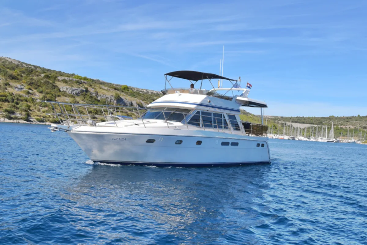 Exterior view of Grazia, a Yaretti 1570 motorboat at Primošten, Croatia