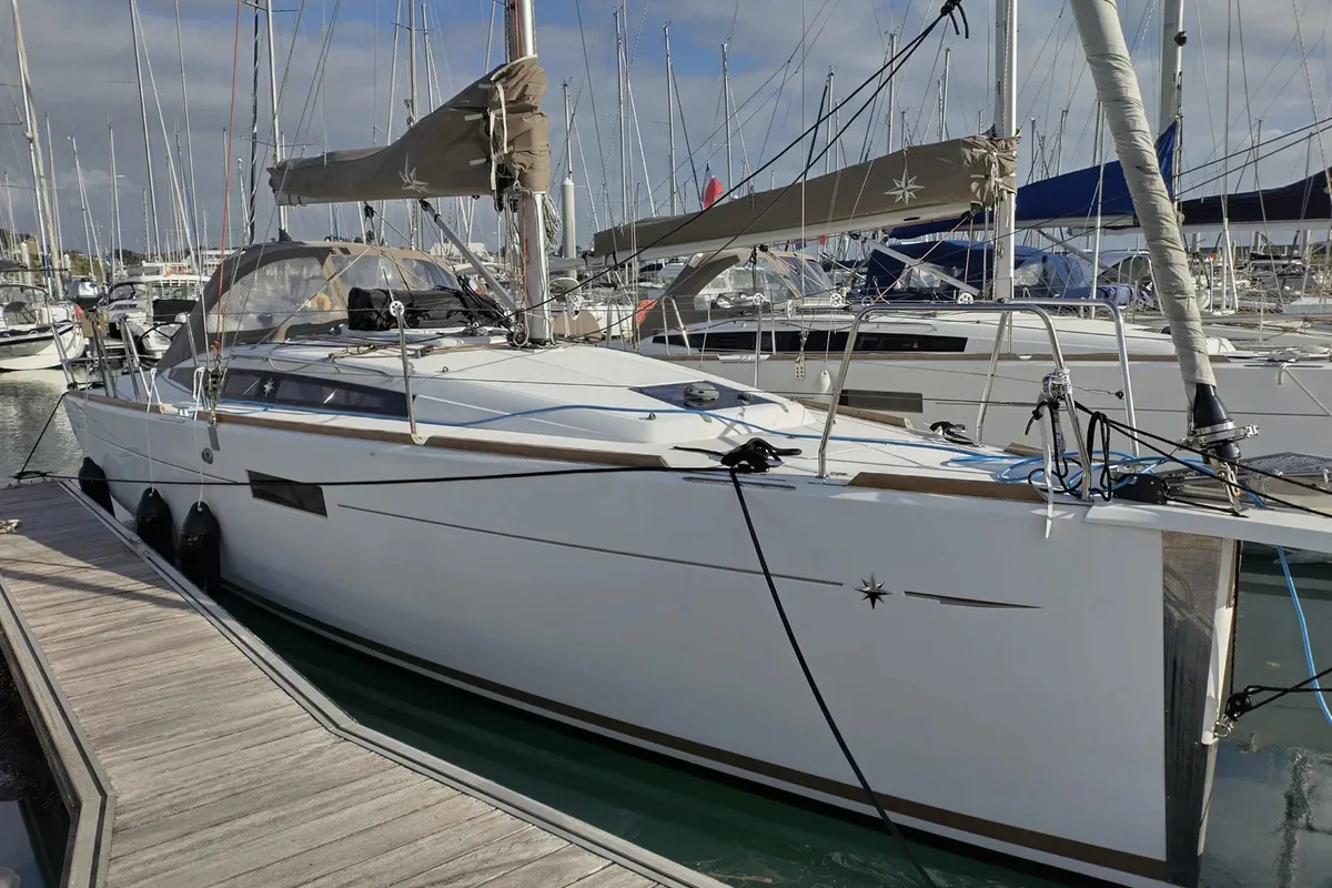 Exterior view of Kokozenn 2, a Jeanneau Sun Odyssey 349 sailboat at Saint-Cast-le-Guildo, France