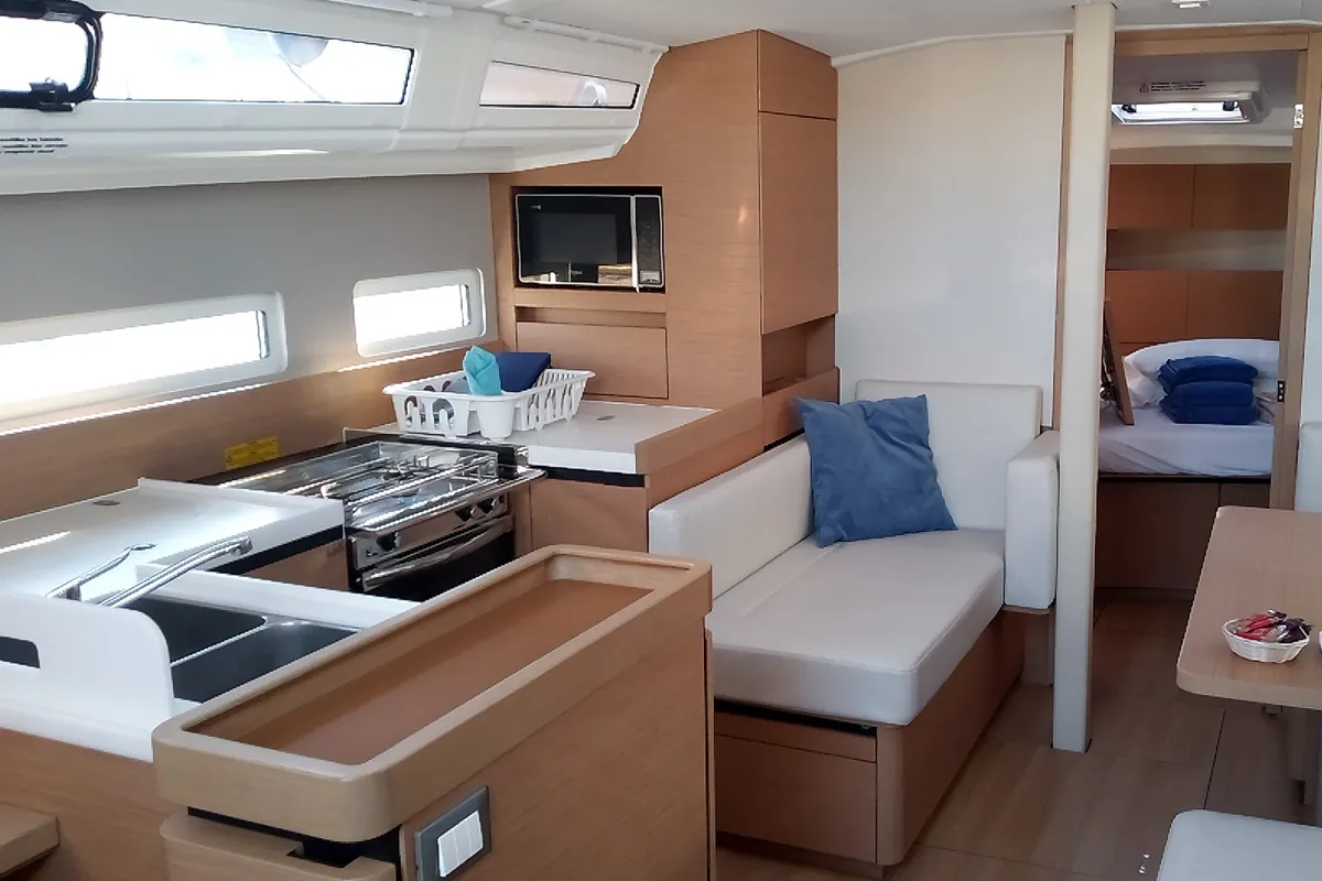 Galley of Rocabruna, a Jeanneau Sun Odyssey 410 sailboat at Palamós, Spain