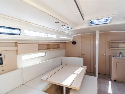 Salon of Tecla, a Beneteau Oceanis 40.1 sailboat at Olbia, Italy