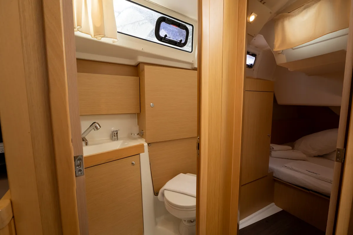 Head on Era, a Beneteau Oceanis 38.1 sailboat at Salerno, Italy