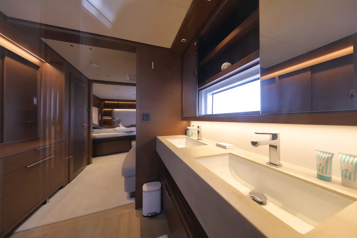 Head on MASTERMIND, a Lagoon Sixty 7 catamaran at Split, Croatia