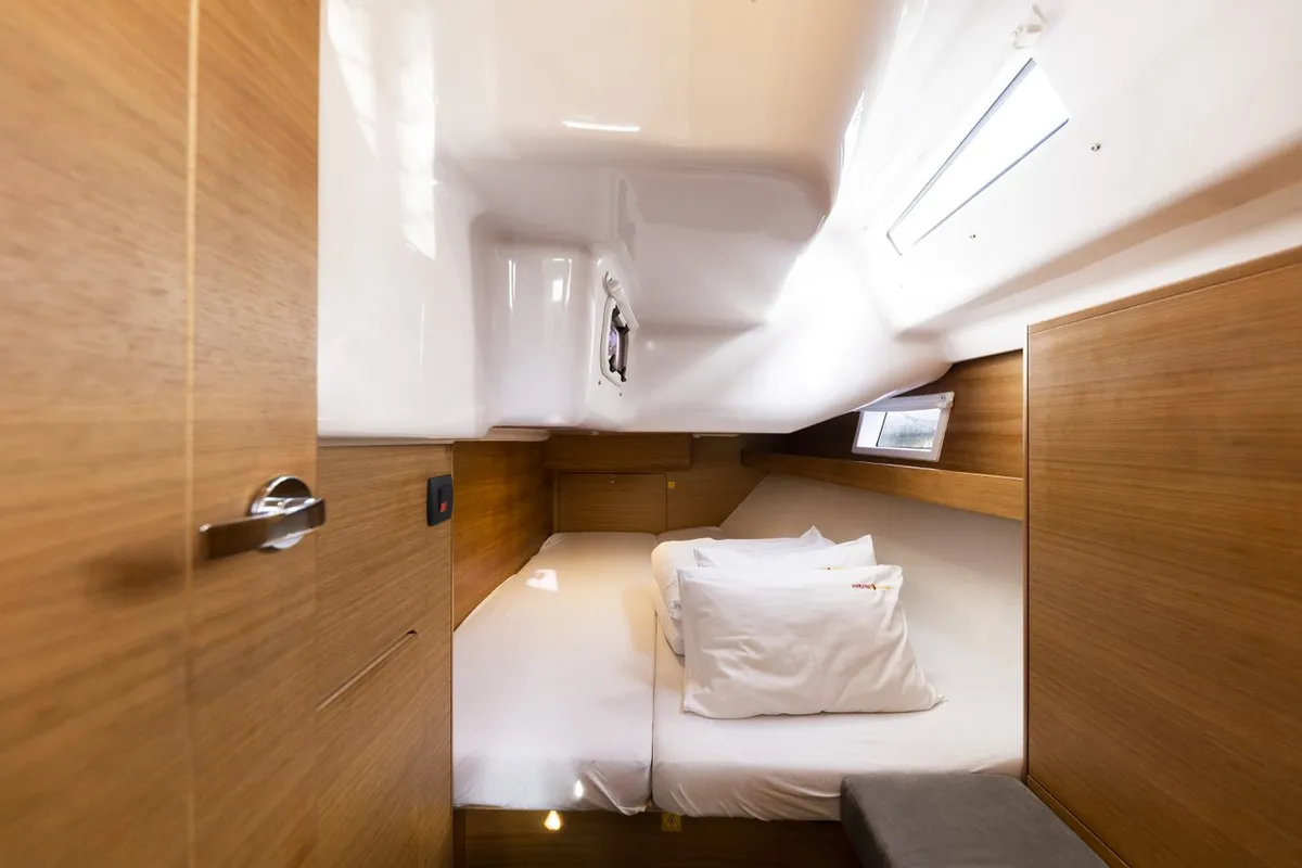 Cabin on Pasithea, a Elan Impression 45.1 sailboat at Zadar, Croatia