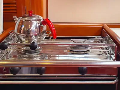 Galley of Derin, a Beneteau Oceanis Clipper 423 sailboat at Fethiye, Turkey