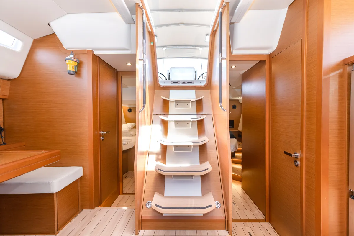 Salon of Panayiotis K, a Jeanneau 54 sailboat at Municipal Unit of Nea Peramos, Greece