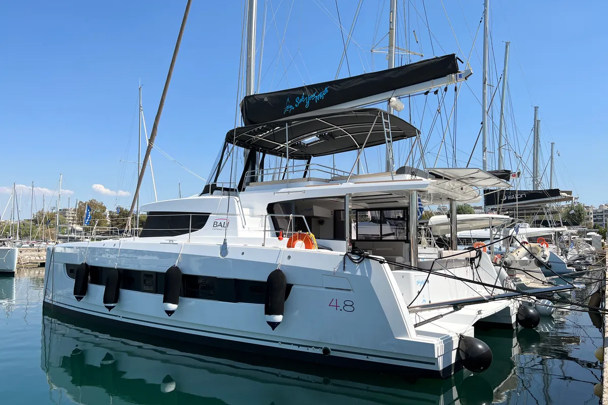 Exterior view of Holiday, a Bali 4.8 catamaran at Athens, Greece