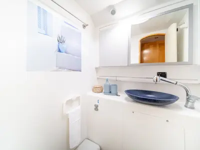 Head on ZORBA CAT, a Fountaine Pajot Eleuthera 60 catamaran at Aegina, Greece