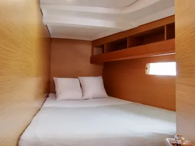 Cabin on Azzurra - Solar Panel, a Jeanneau Sun Odyssey 479 sailboat at Puntone di Scarlino, Italy