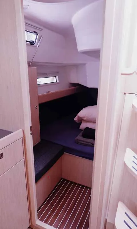 Cabin on Paloma, a Bavaria Cruiser 37 sailboat at Portoferraio, Italy