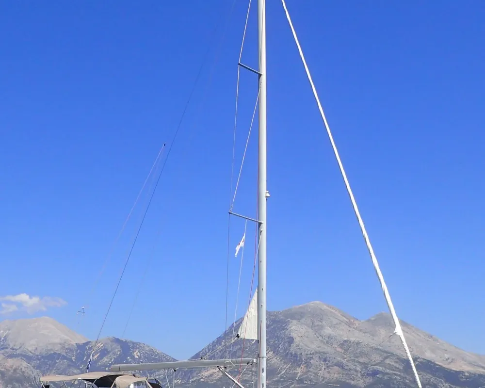 Exterior view of Mayflower, a Jeanneau Sun Odyssey 519 sailboat at Benitses, Greece