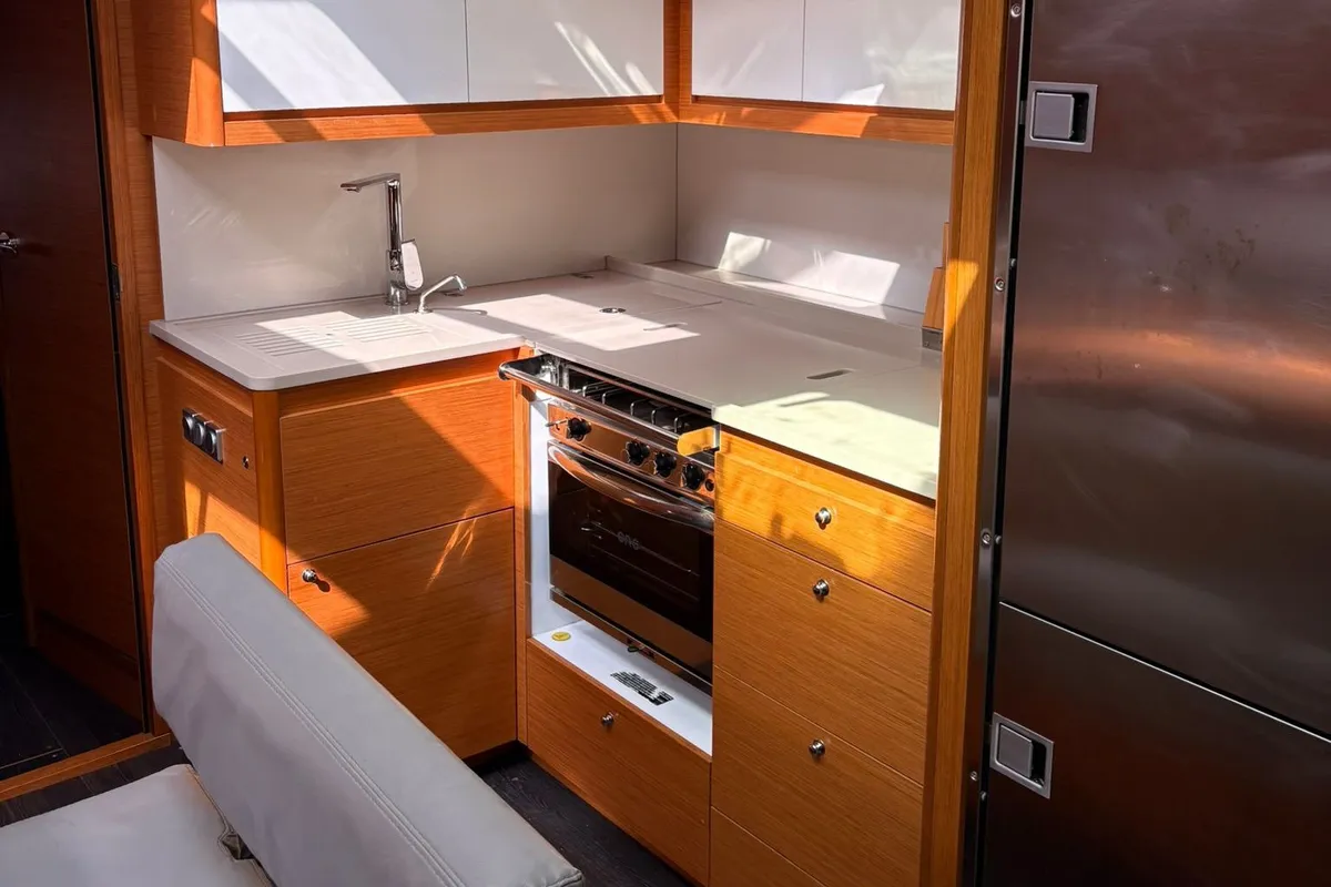 Galley of Chuck, a Dufour 470 sailboat at Tonnarella, Italy