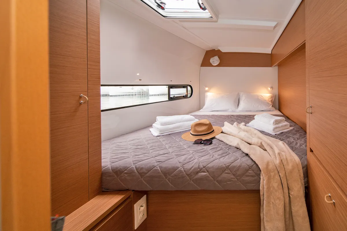 Cabin on Little Blue Ocean, a Excess 11 catamaran at Parikia, Greece