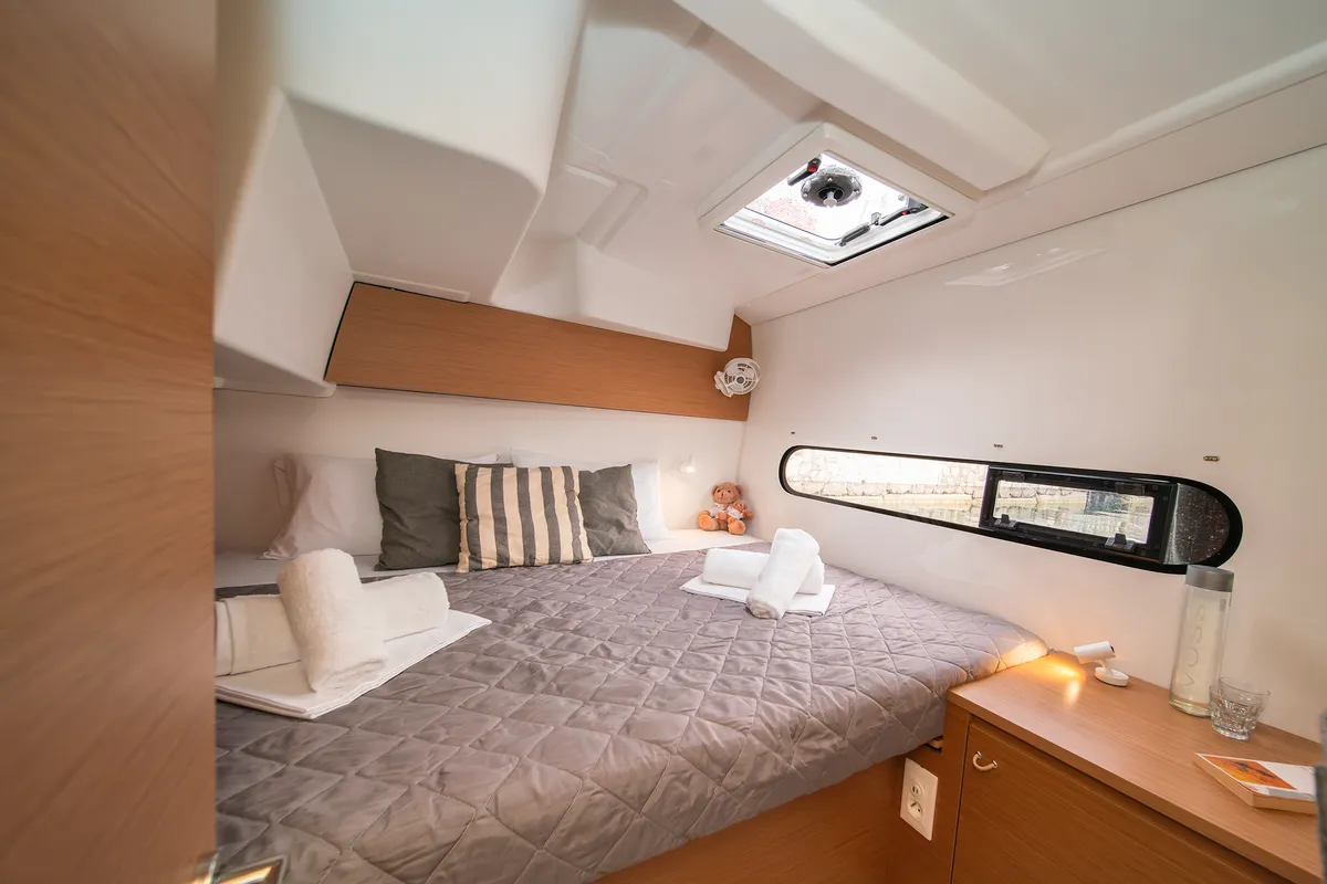 Cabin on Little Blue Ocean, a Excess 11 catamaran at Parikia, Greece