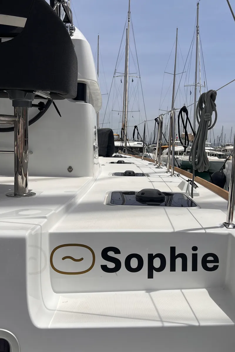 Exterior view of SOPHIE, a Lagoon 40 catamaran at Kontokali, Greece