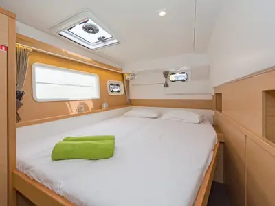 Cabin on Libre, a Lagoon 400 S2 catamaran at Lavreotiki Municipal Unit, Greece