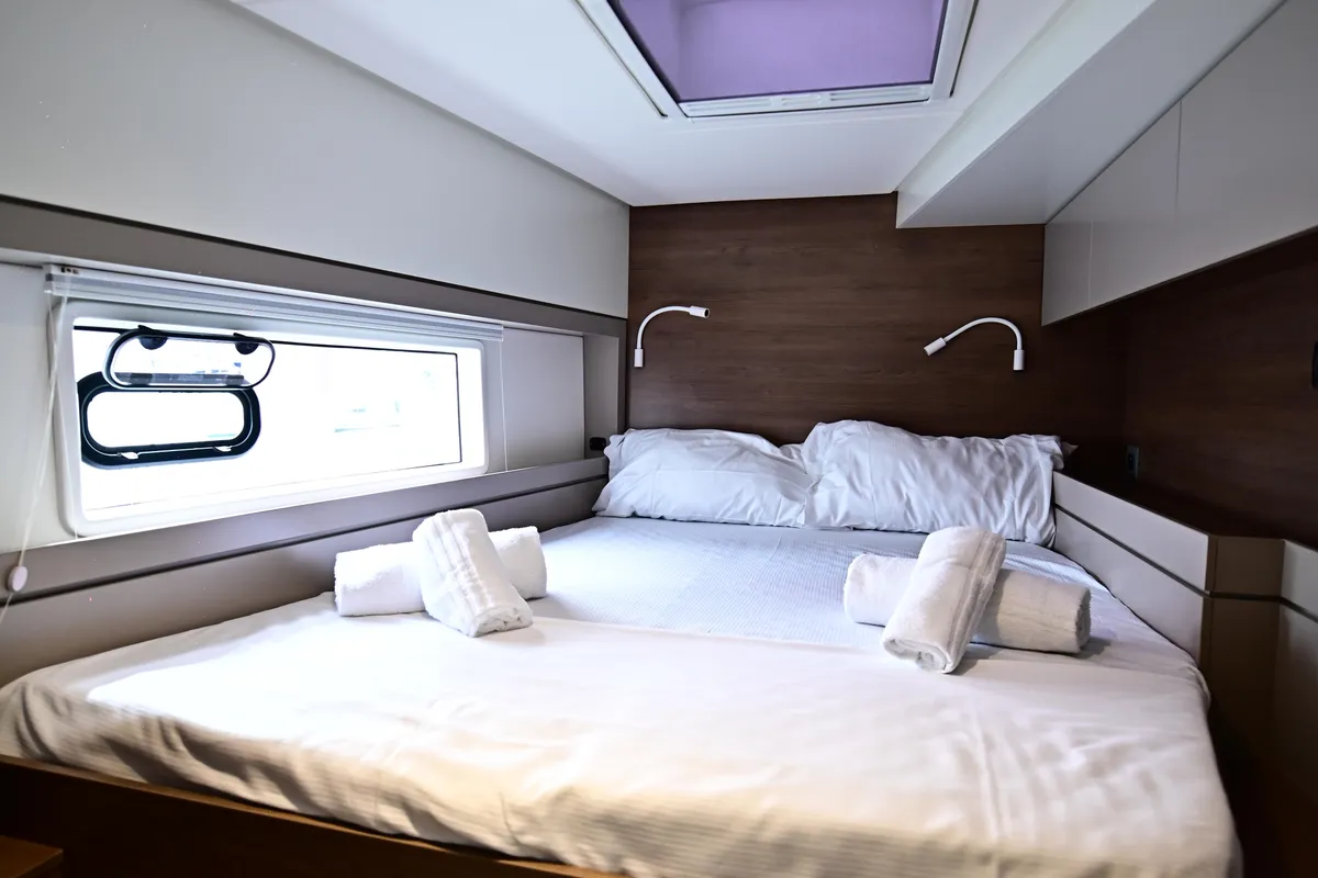 Cabin on SKYFALL, a Bali 4.4 catamaran at Tonnarella, Italy