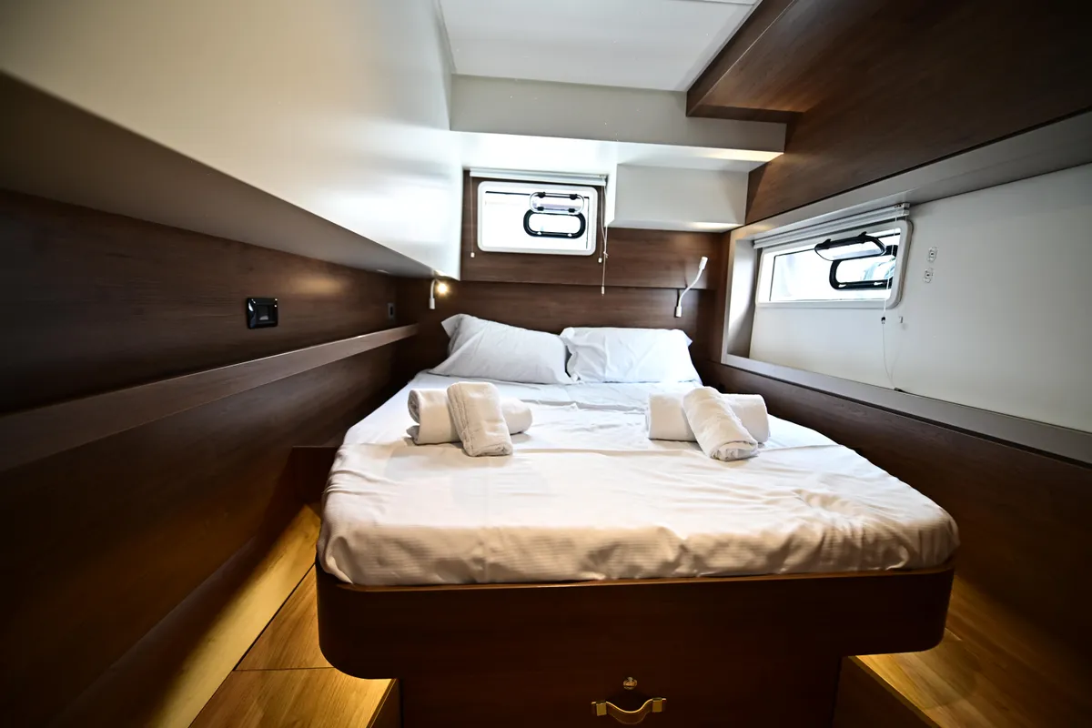 Cabin on SKYFALL, a Bali 4.4 catamaran at Tonnarella, Italy