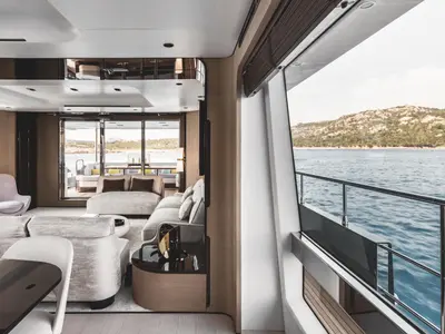 Salon of ALUMINIA TOO, a Azimut Grande 27 motor yacht at Grad Kaštela, Croatia