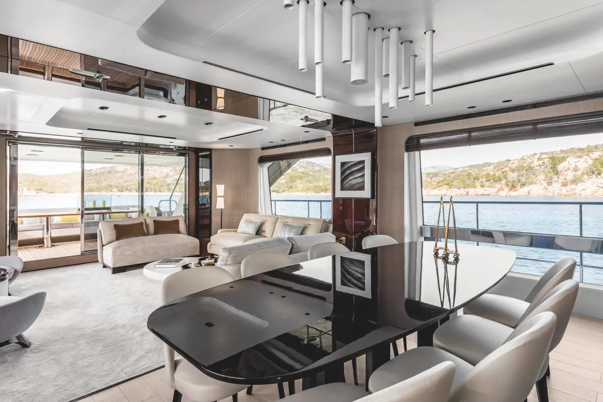 Salon of ALUMINIA TOO, a Azimut Grande 27 motor yacht at Grad Kaštela, Croatia