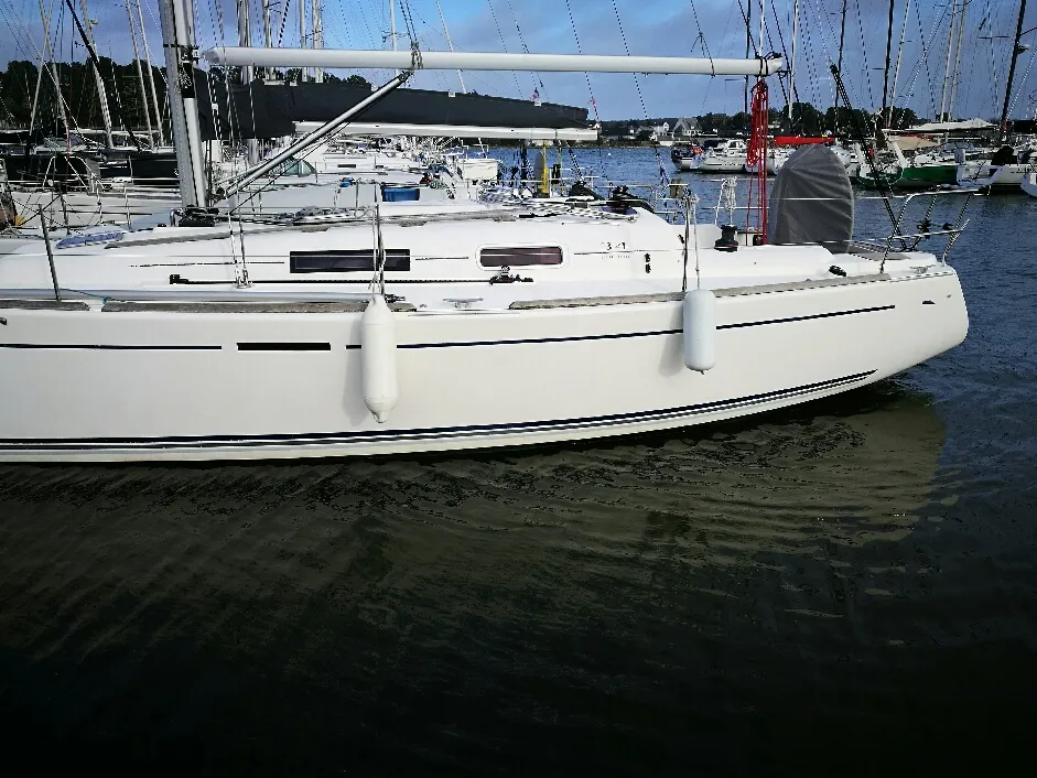Salon of Bonchamps, a Dufour 34 sailboat at La Rochelle, France