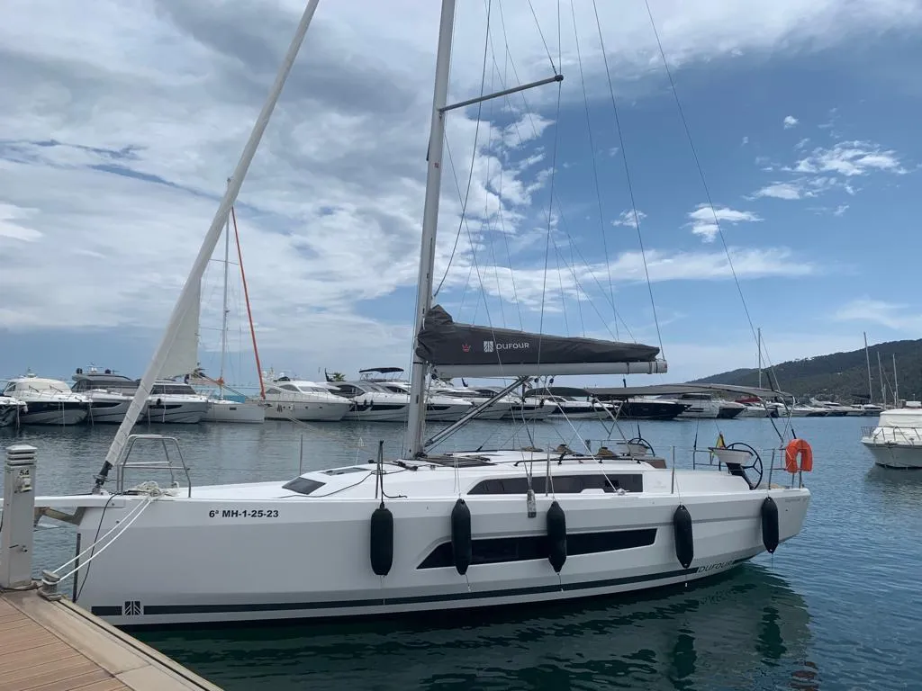 Exterior view of SIRIUS, a Dufour 37 sailboat at Sant Antoni de Portmany, Spain