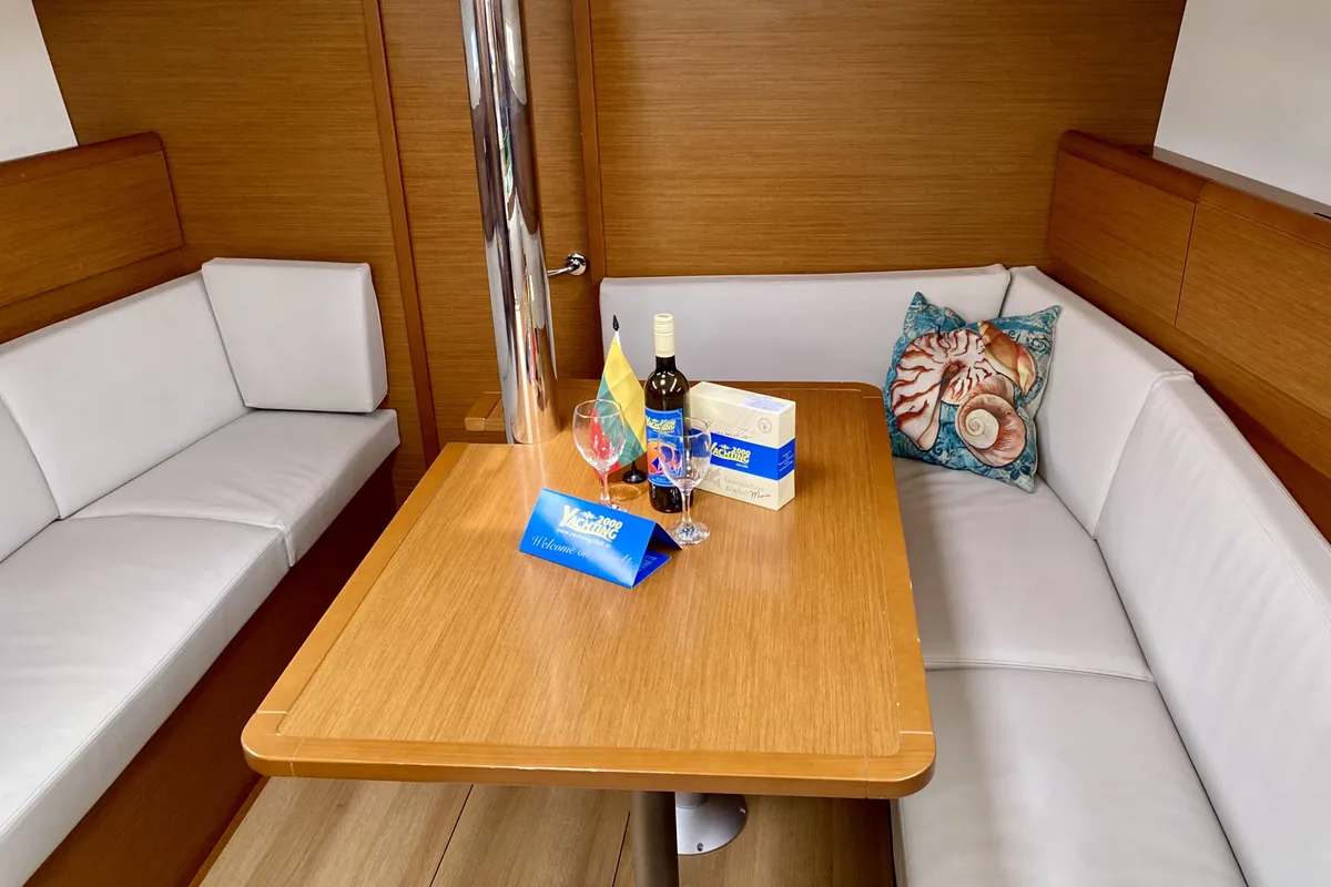 Salon of Santana, a Jeanneau Sun Odyssey 389 sailboat at Šibenik, Croatia