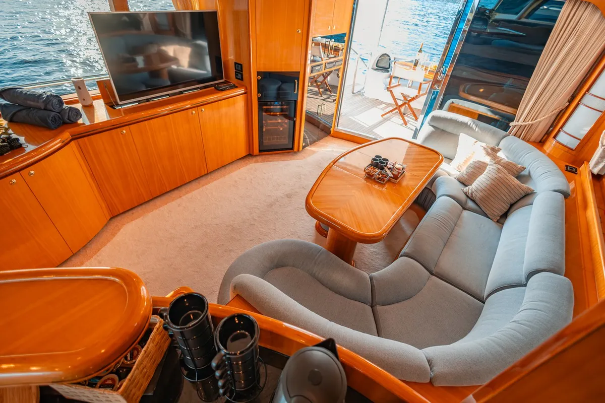 Salon of Happy3, a Yaretti 2210 motor yacht at Split, Croatia