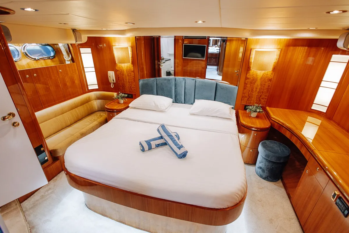 Cabin on Happy3, a Yaretti 2210 motor yacht at Split, Croatia