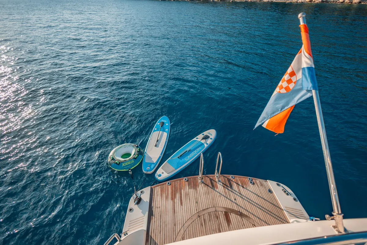 Happy3, a Yaretti 2210 motor yacht at Split, Croatia