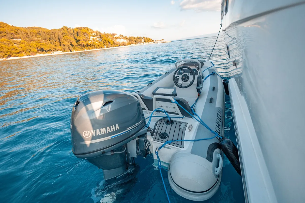 Happy3, a Yaretti 2210 motor yacht at Split, Croatia