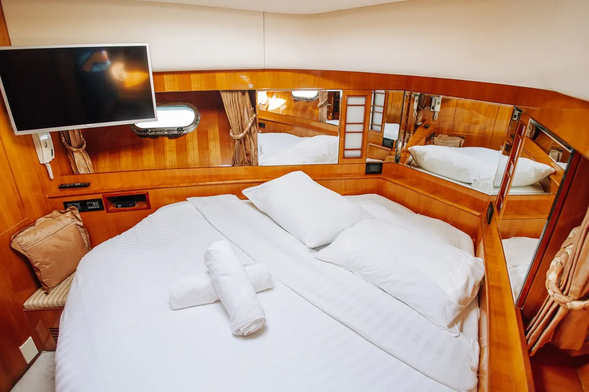Cabin on Happy3, a Yaretti 2210 motor yacht at Split, Croatia