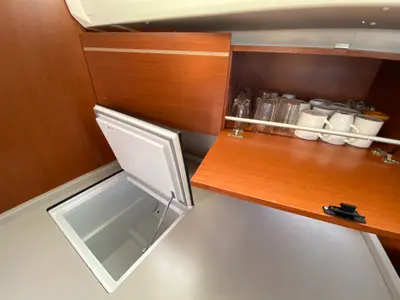 Galley of No Stress, a Beneteau Oceanis 46.1 sailboat at Ibiza, Spain