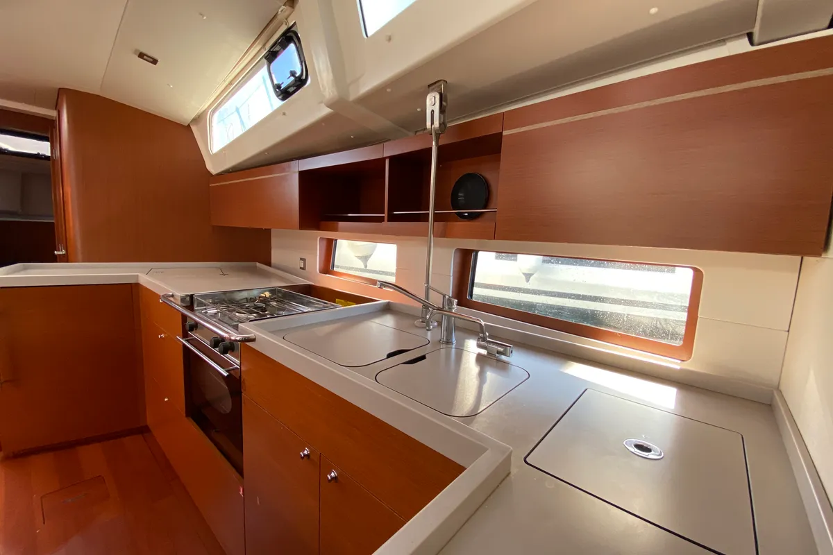 Galley of No Stress, a Beneteau Oceanis 46.1 sailboat at Ibiza, Spain