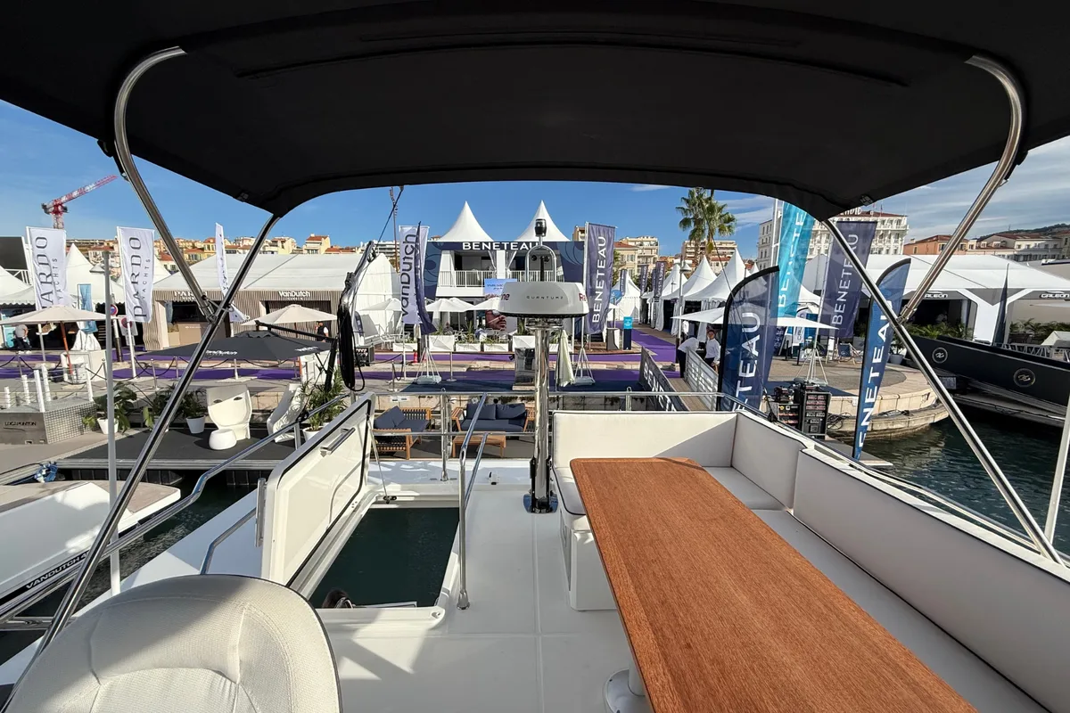 Deck of ZOE, a Beneteau Swift Trawler 37 Fly motorboat at Split, Croatia
