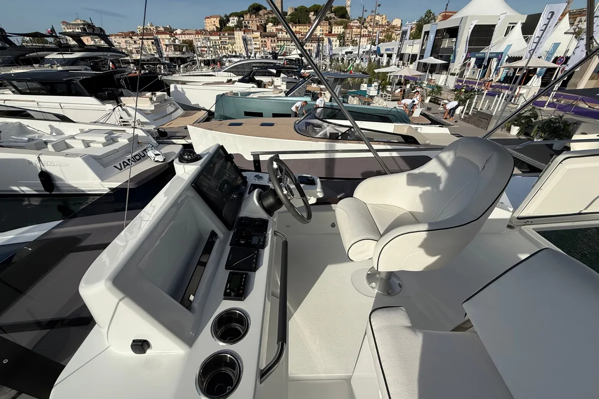 Cockpit of ZOE, a Beneteau Swift Trawler 37 Fly motorboat at Split, Croatia
