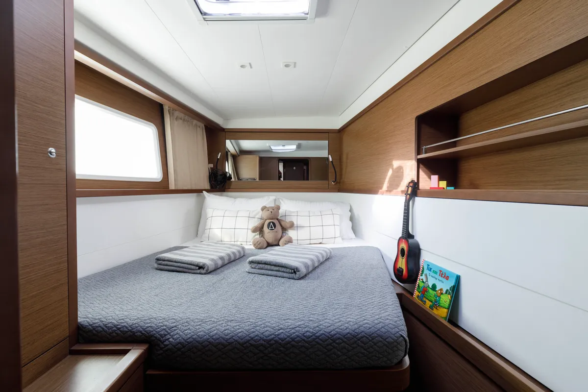 Cabin on Greis, a Lagoon 450 Fly catamaran at Kos, Greece