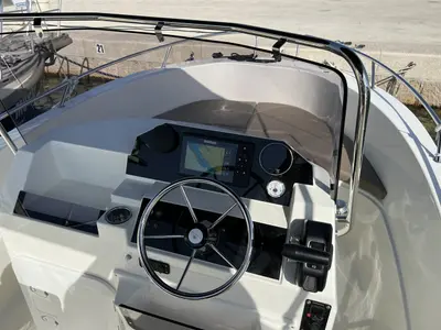 Cockpit of Atlantic Marine 530 - white, a Atlantic Marine 530 motorboat at Pirovac, Croatia