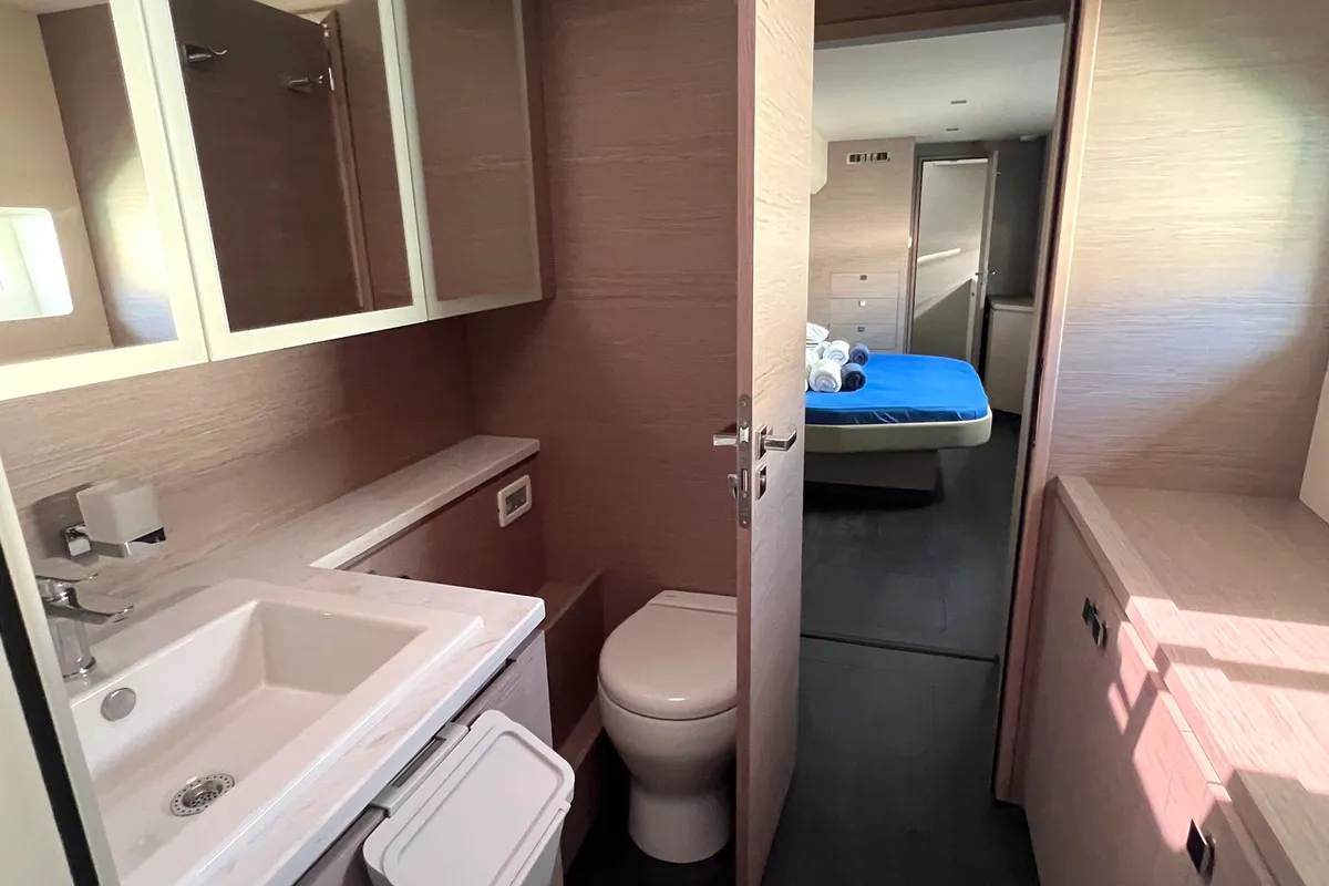 Head on Mamma Mia, a Fountaine Pajot MY6 catamaran at Palma de Mallorca, Spain