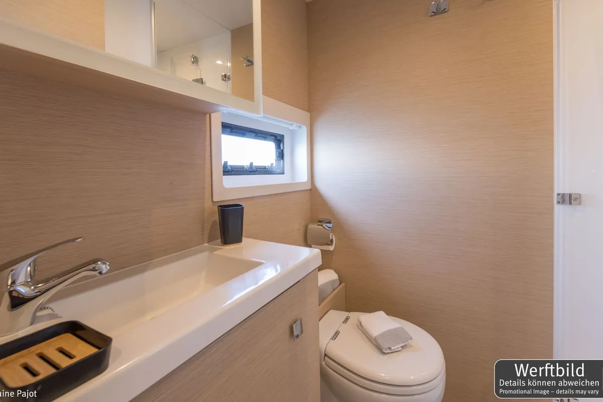 Head on Mamma Mia, a Fountaine Pajot MY6 catamaran at Palma de Mallorca, Spain