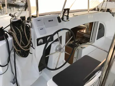 Cockpit of Aride, a Lagoon 380 catamaran at Roche Caiman, Seychelles