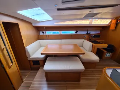 Salon of MAKEMO, a Jeanneau 53 sailboat at Općina Rogoznica, Croatia