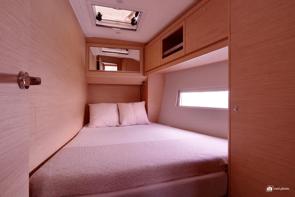 Cabin on Clelia, a Dufour 470 sailboat at Tonnarella, Italy