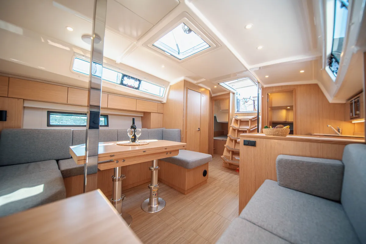 Salon of Fiona, a Bavaria C42 sailboat at Općina Medulin, Croatia